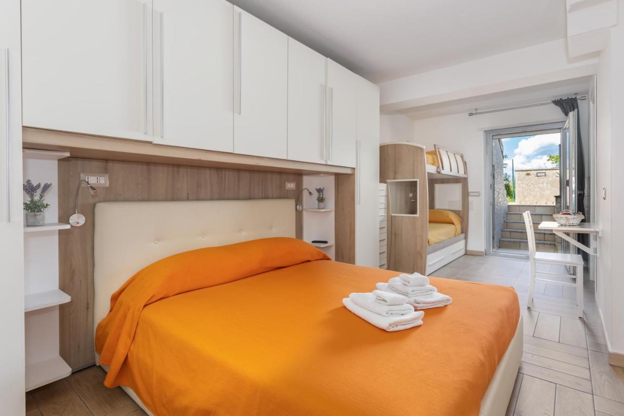 Oristano Camera Arancio Max 3Pers,Bagno,Uso Cucina المظهر الخارجي الصورة