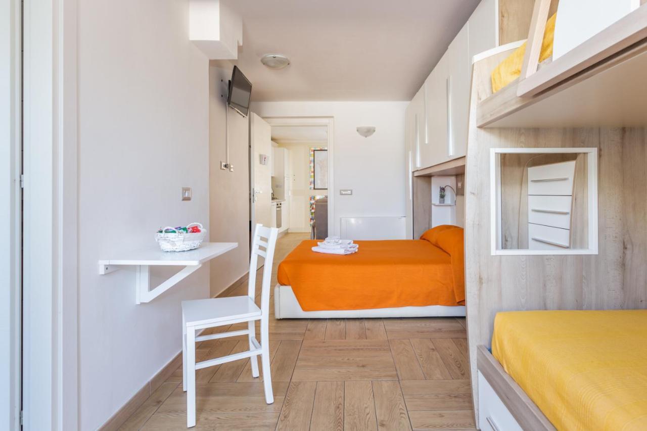 Oristano Camera Arancio Max 3Pers,Bagno,Uso Cucina المظهر الخارجي الصورة